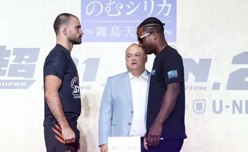 Корешков раздельным решением победил Ларкина на турнире Bellator X Rizin 2