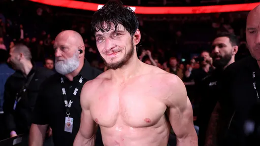 Менеджер Евлоева: руководство UFC очень высоко отзывалось о выступлении Мовсара в бою с Мерфи