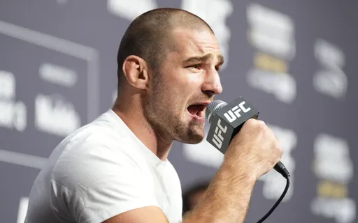 Стрикленд: в обычном супермаркете Walmart заработаешь больше, чем в UFC