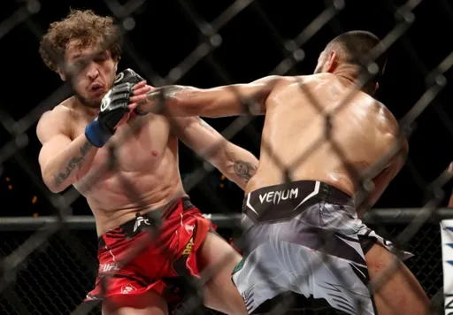 Кулибао задушил Багдасаряна на UFC 284