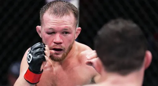 Бывший чемпион UFC Петр Ян перенес операцию на глазу