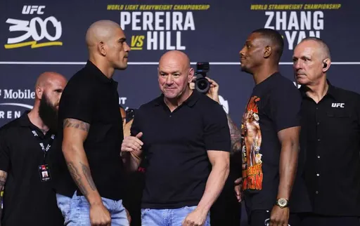 Дата и время начала боя Перейра – Хилл на турнире UFC 300