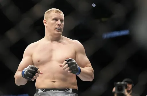 Бывший претендент на титул UFC Павлович назвал свой топ российских тяжеловесов