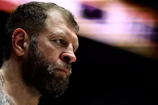 Александр Емельяненко высказался о предательстве близких людей