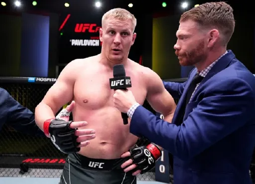 Павлович после победы над Блейдсом потребовал от UFC титульный бой