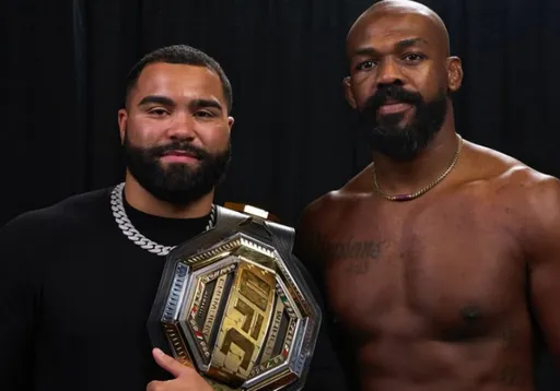 Джонс пообещал сделать из Стивсона чемпиона UFC