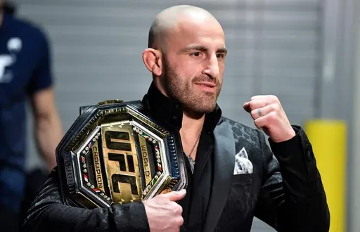 Чемпион UFC Волкановски: я всегда дрался ради денег, а наследие придет само собой
