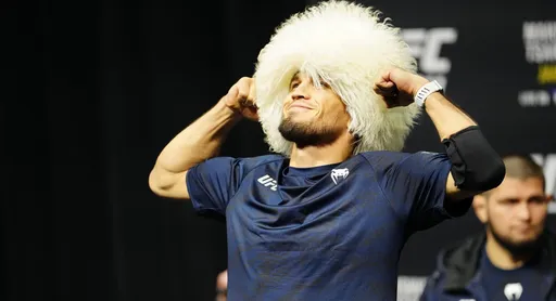 Хабиб объяснил, благодаря чему Умар Нурмагомедов стал одним из лучших в UFC