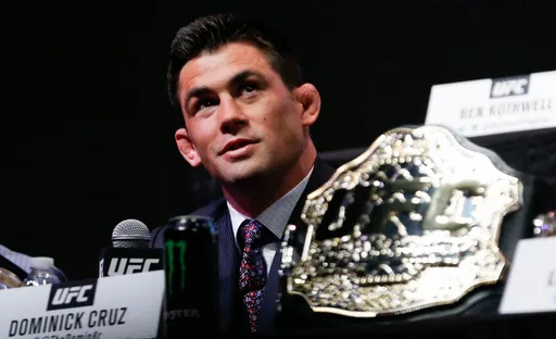 Бывший чемпион UFC Доминик Круз объявил о завершении карьеры