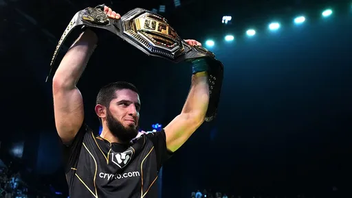 Гаджиев объяснил, почему Джонс возглавил рейтинг P4P UFC, а не Махачев