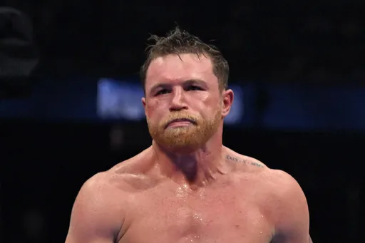 The Ring: Канело и Мбилли проведут бой за титул WBC в сентябре в Эр-Рияде