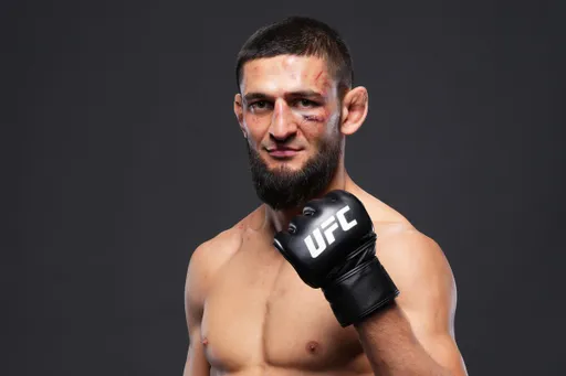 Президент UFC назвал справедливым титульный шанс Чимаева