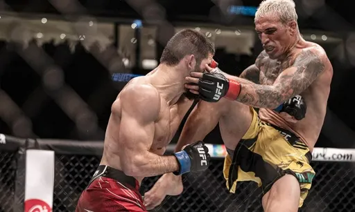 Старший вице-президент UFC рассказал, когда может состояться реванш Махачева и Оливейры