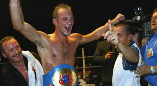 Бывший чемпион WBA Жакоб умер от рака легких