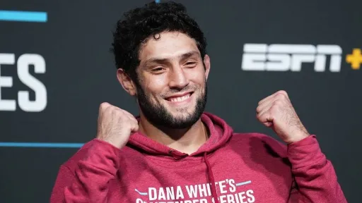 Алискеров рассказал, как Хабиб помог ему попасть в UFC