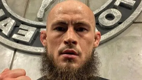 ХК «Ак Барс» поздравил Фахретдинова с победой на UFC Vegas 76