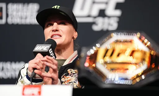 Чемпионка UFC Шевченко обратилась к девушкам, желающим отобрать у нее пояс