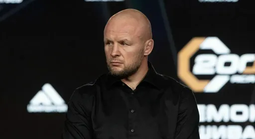 Шлеменко объяснил, почему Махачев легко победит Гэрри