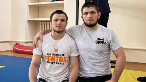Сэндхаген рассказал, чем Умар Нурмагомедов отличается от Хабиба и Махачева