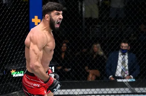 Гаджиев объяснил, почему никто из топов UFC не согласился драться с Царукяном