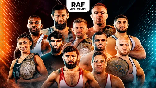 Монструозный RAF в Абу-Даби, титульные битвы в UFC и сражение россиян за пояс PFL: лучшие бои ноября