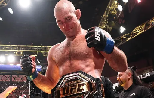 Одилов: Стрикленд не сможет долго удерживать пояс UFC
