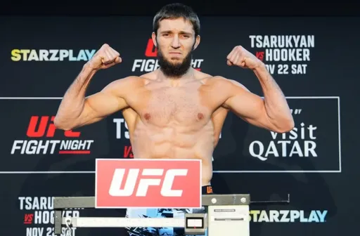 Изагахмаев подписал контракт с PFL после ухода из UFC