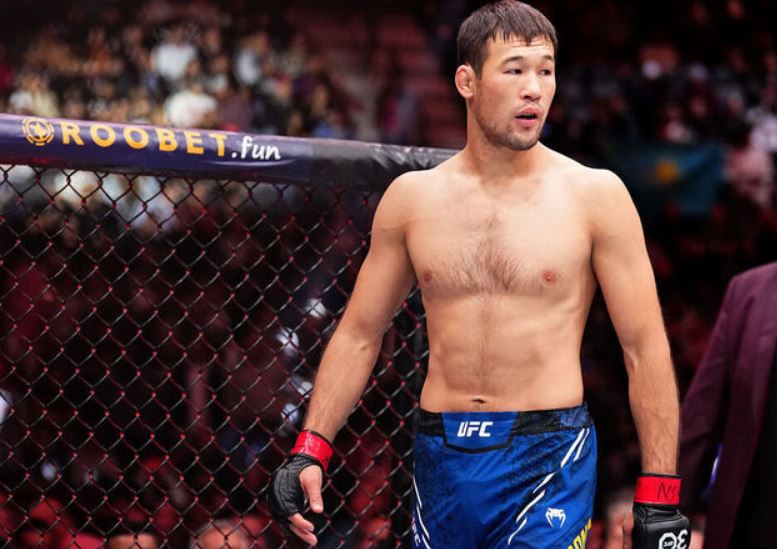 Рахмонов поздравил казахстанцев с Днем независимости после победы на UFC 296