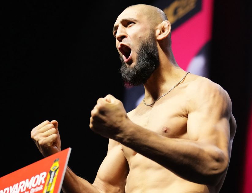 Гаджиев считает, что Чимаев еще не готов к бою с чемпионом UFC Адесаньей