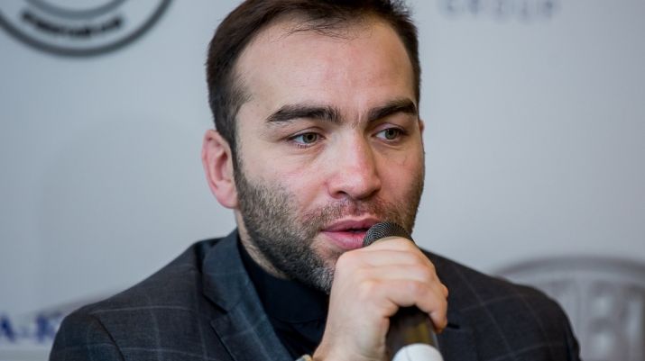 Камил Гаджиев оценил шансы на возвращение Хабиба ради боя с Адесаньей