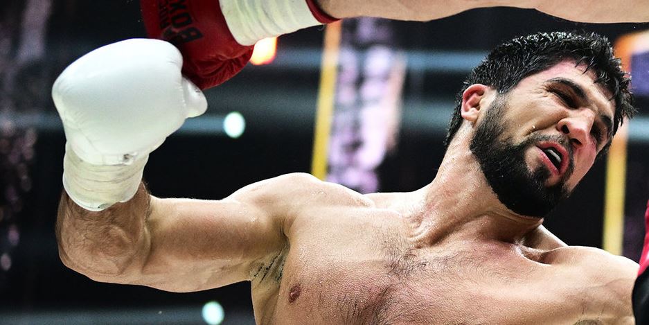 Асбаров просит организовать бой с покинувшим UFC Нганну на турнире Hardcore Boxing в Дубае