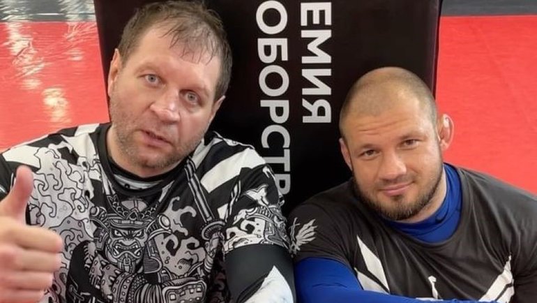 Александр Емельяненко и Иван Штырков
