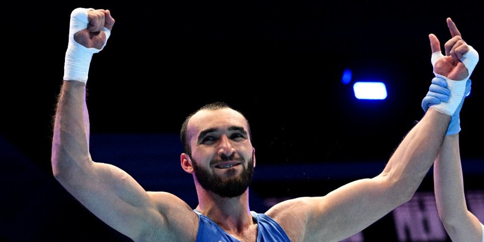 Гаджимагомедов стал пятым российским боксером, дважды выигравшим чемпионат мира