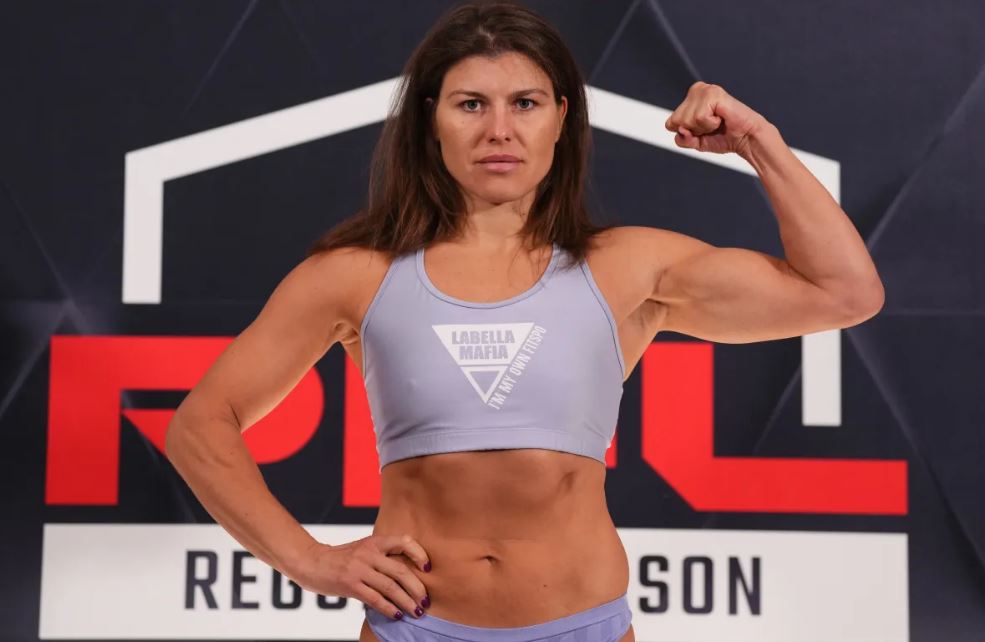 Мохнаткина стала женщиной-бойцом года в России по версии Meta MMA