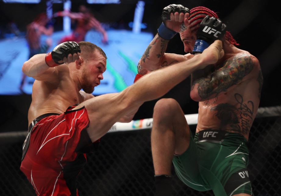 О'Мэлли: любой в UFC подтвердит, что Петр Ян – настоящий дикарь