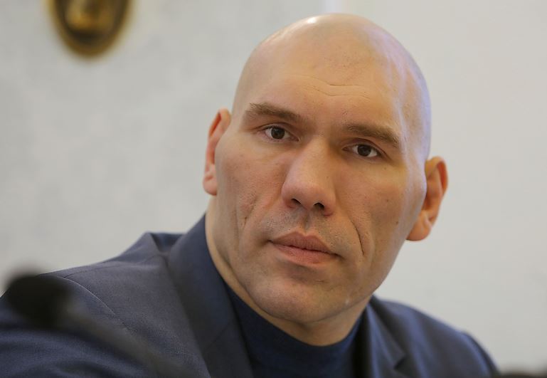 Валуев назвал логичным решение МОК отстранить ОКР