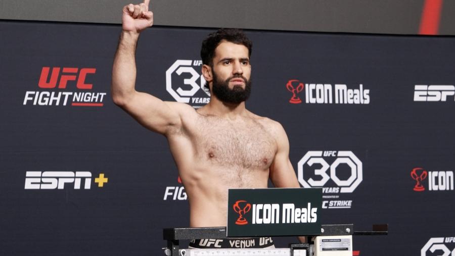 Таджикский боец Наимов проведет следующий бой в UFC 21 октября в Абу-Даби