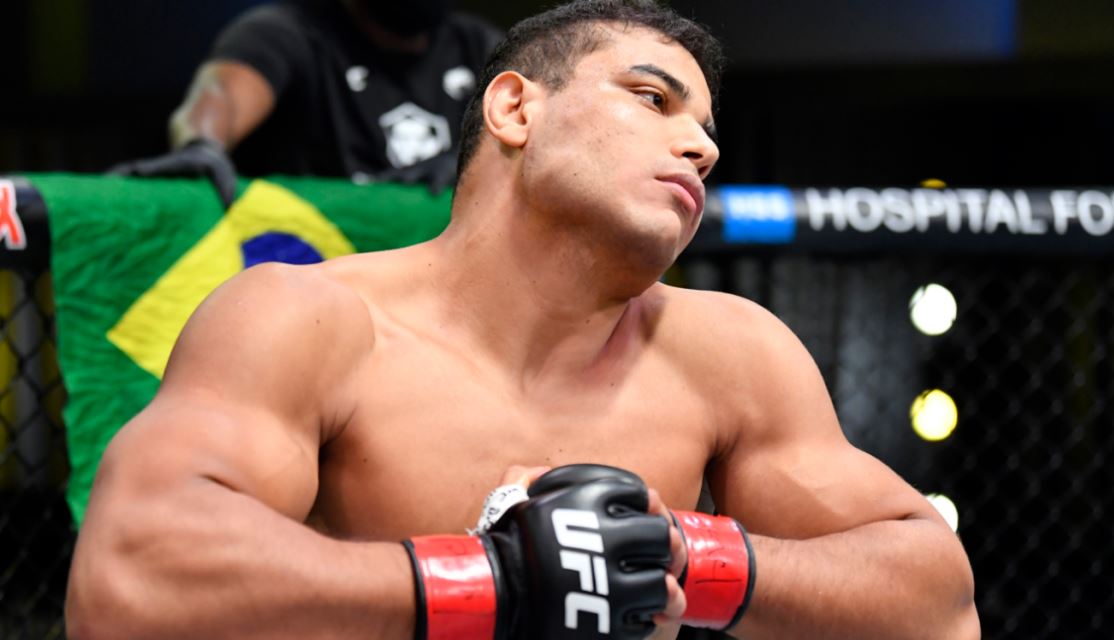 Коста перенес операцию перед боем с Чимаевым на UFC 294