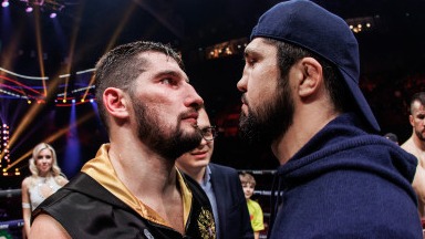 Гаджиев: поединок Асбарова и Папина – самый ожидаемый бой в российском боксе