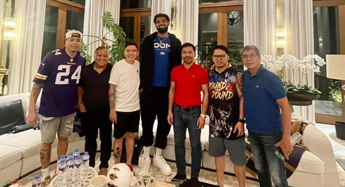 Игрок НБА Таунс встретился с Пакьяо