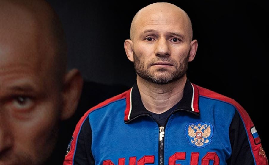 Старший тренер сборной России по боксу Муталибов спас тонущего человека