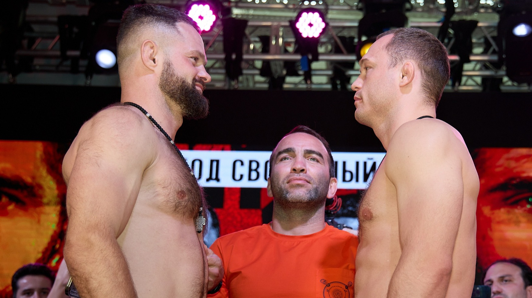 Что смотреть на неделе: бой Бикрева и Махно, дебюты надежды Казахстана и русской красотки в UFC