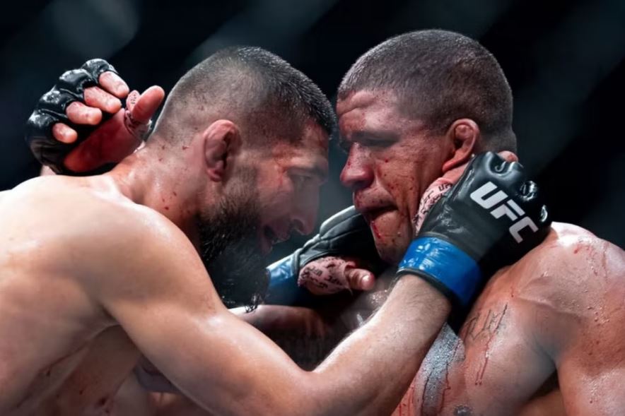 Чимаев и Бернс договорились провести реванш на UFC 283 в Бразилии