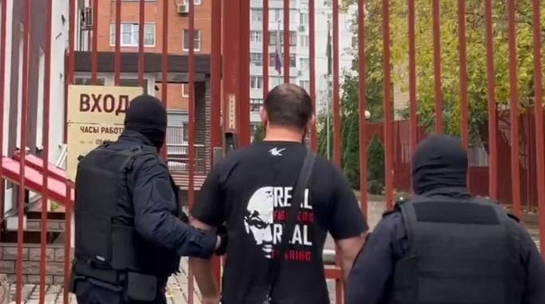 Звезду поп-MMA задержали за оправдание терроризма: Ильясу Якубову грозит серьезный срок