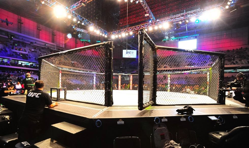 UFC запретил бойцам и их командам делать ставки на бои