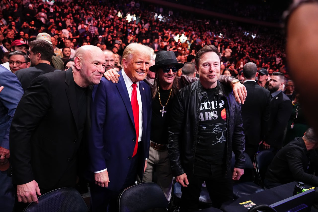 Трамп и Маск приехали на турнир UFC 309