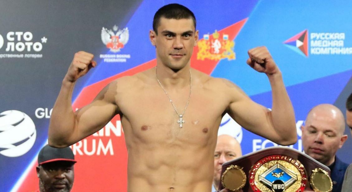 Тренер Евгения Тищенко подтвердил, что боксер выйдет на бой за пояс WBA под российским флагом