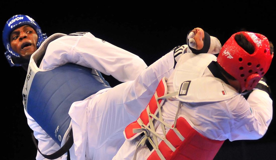 Олимпийский медалист по тхэквондо Деспейн подписал контракт с UFC
