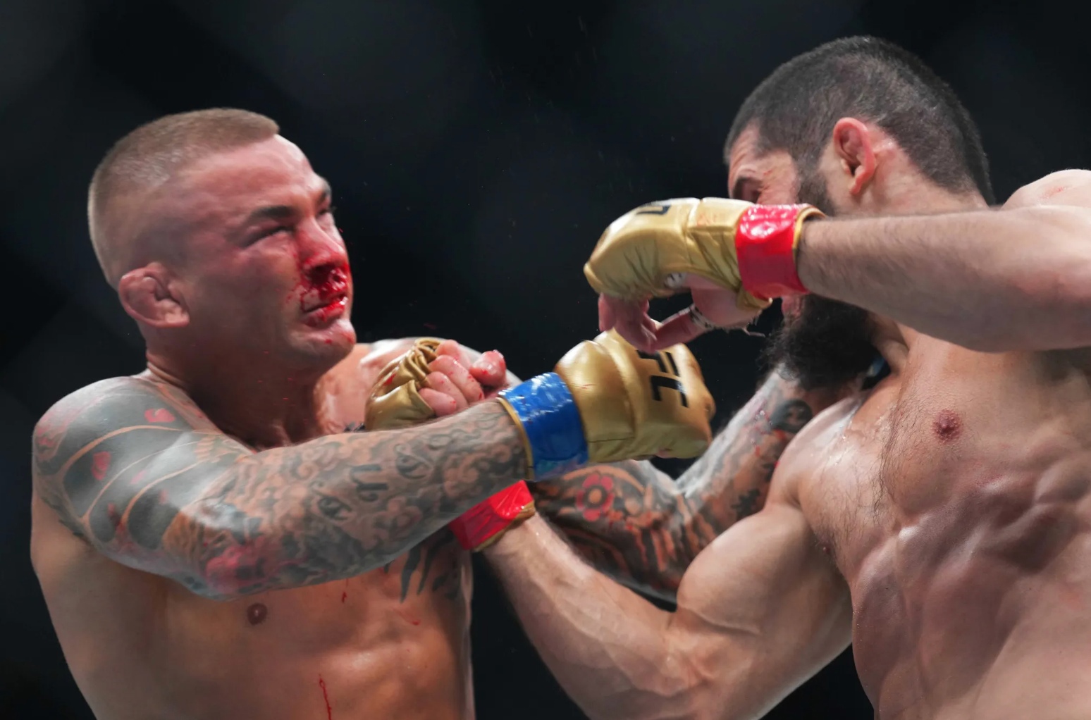 Махачев и Порье получили свыше трех миллионов на двоих, Копылов – 150 тысяч: гонорары UFC 302