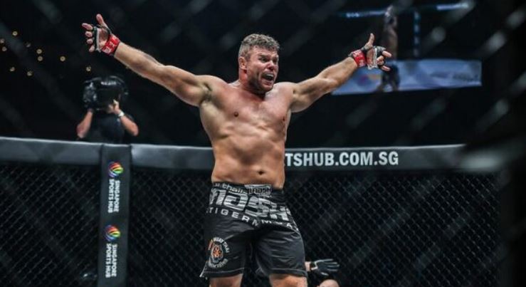 Тройной чемпион ONE Малыхин объяснил нежелание переходить в UFC